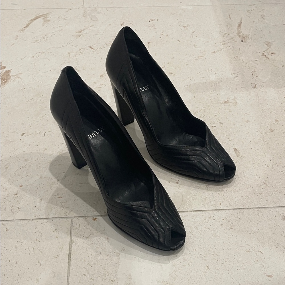 Bally black quilted leather peep-toe pumps